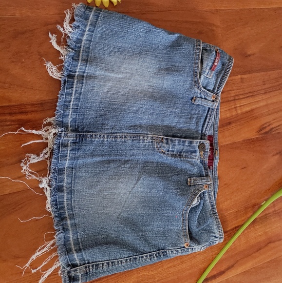 Stylish Juniors Blue Mini skirt with Raw Edge - Picture 3 of 4